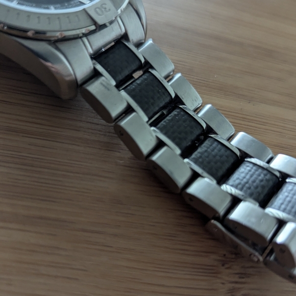 ESQ Aerodyne Black and Silver Men's Watch - Picture 5 of 12